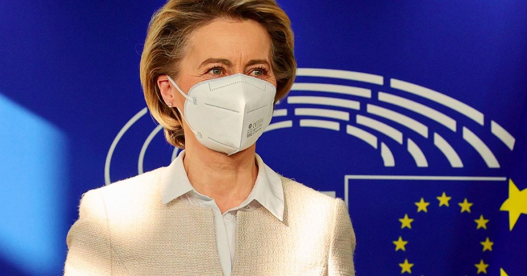   Vaccini, Von der Leyen: 