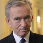 Bernard Arnault denounces the "harmful effects" of the global tax project لمشروع

