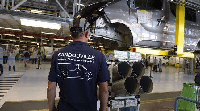 Renault's plant in Sandovil has been closed due to a shortage of components

