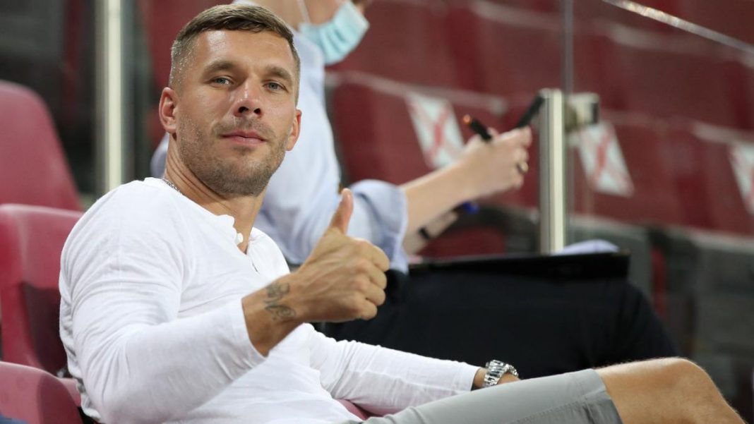 Lukas Podolski: Ex-player moves to Gornick Zabrze

