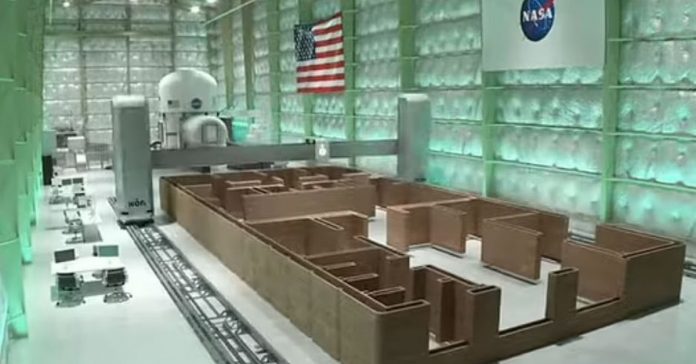 NASA asks volunteers to live in confinement for a year pretending to be on Mars

