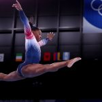 Olympia 2021: Simone Biles celebrates a successful comeback on the balance beam

