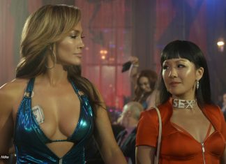 Jennifer Lopez as a criminal stripper

