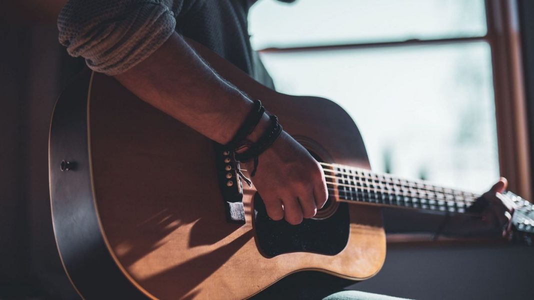 Google can help you tune your guitars

