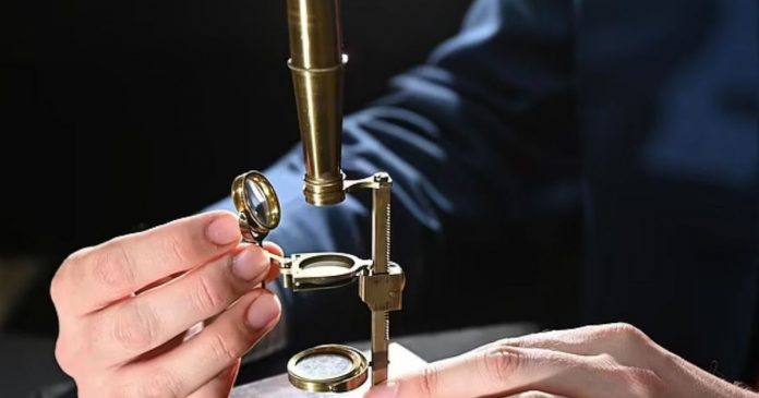 Charles Darwin's microscope, which has been in his family's hands for 200 years, is up for auction and will sell for nearly $500,000

