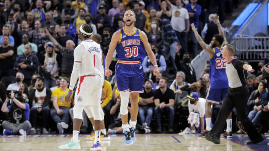 Warriors 115-113 Clippers: First Fury of the Year for Stephen Curry: 45 points to take down the Clippers

