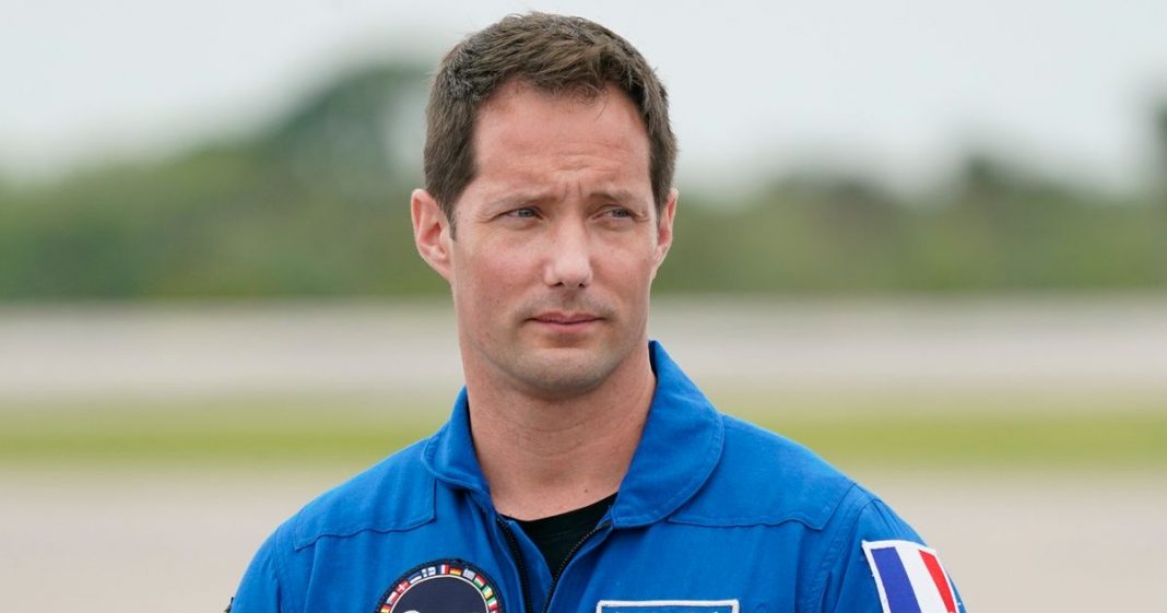 Thomas Pesquet returns to Earth, he could return to space but not to the International Space Station

