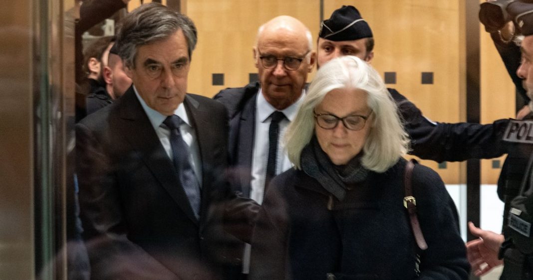 Franுவாois and Penelope Fillon in court for 