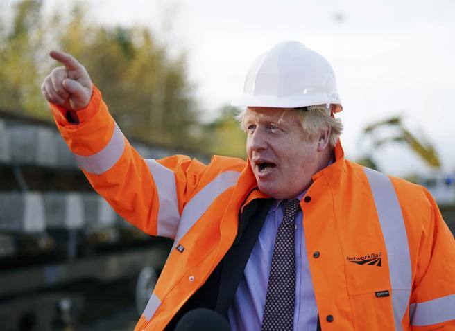 Boris Johnson, the mad rhetoric and the chaos in Downing Street- Corriere.it

