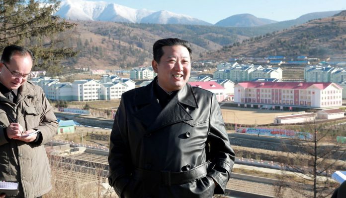 North Korea, Kim Jong-un bans leather jackets: Only he can wear them 

