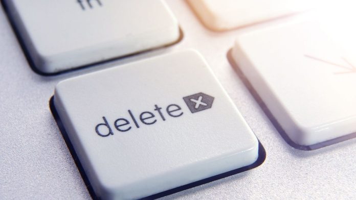 Is it really necessary to delete your emails to save the planet?

