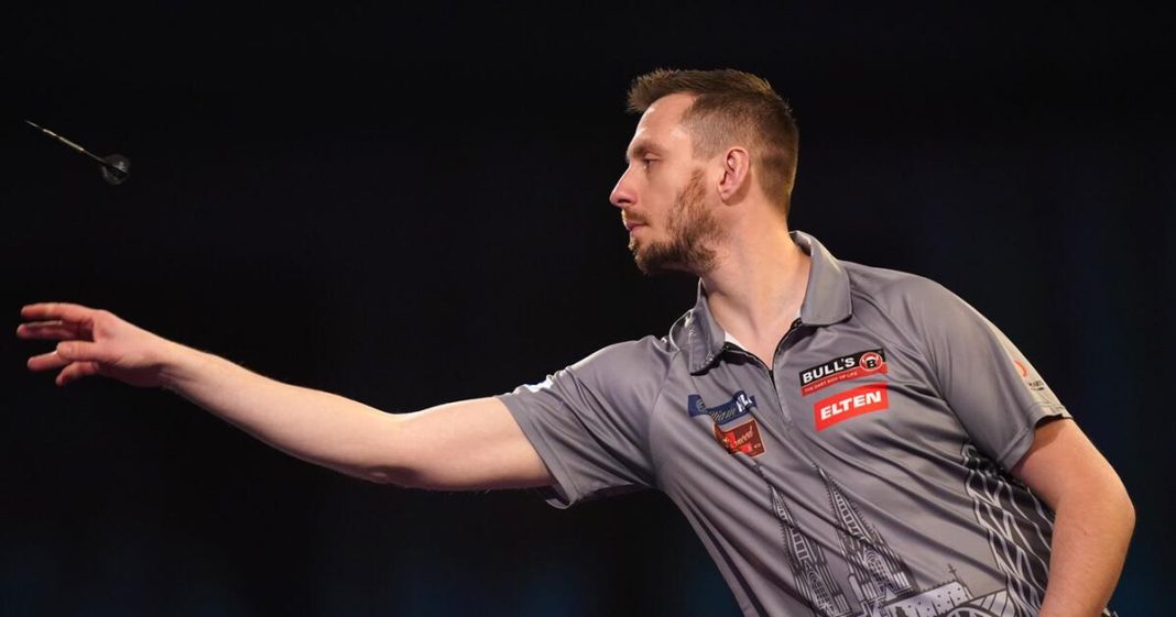 Florian Hembel won the Darts World Cup by surprise

