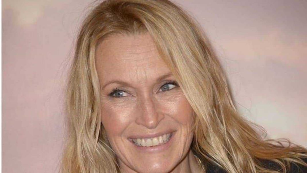 Estelle Lefébure a retrouvé l'amour avec un comédien français très connu déjà en couple avec une autre !