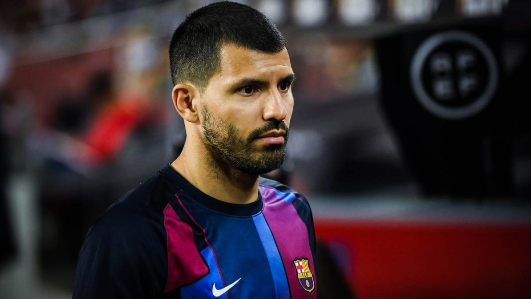 Sergio Kun Agüero muss seine Karriere vorzeitig beenden.