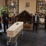South Africa, Desmond Tutu's funeral today: the body will turn into a liquid

