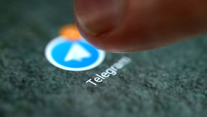 Hidden text and translation of messages and reactions on Telegram

