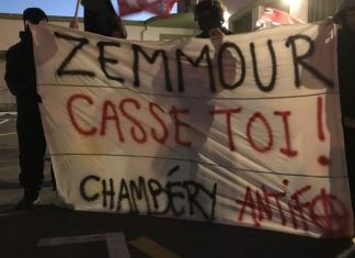 Près de 300 personnes ont manifesté vendredi soir en marge du meeting d'Eric Zemmour à Chambéry