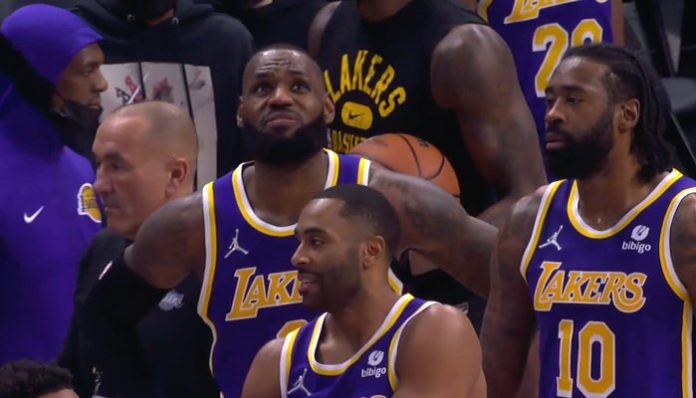 NBA Grosse crise chez les Lakers