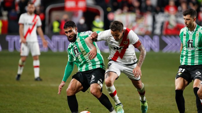 Real Betis host Rayo Vallecano for a place in the Copa del Rey final

