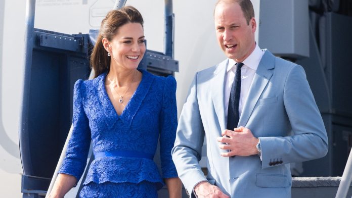 Kate Middleton lands in Belize wearing Princess Diana's sapphire


