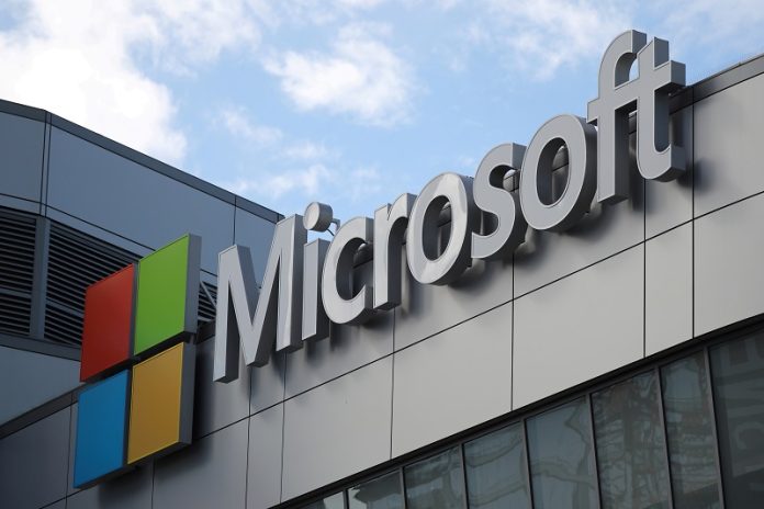 Microsoft: An employee in the company makes a fatal mistake by publishing a picture...

