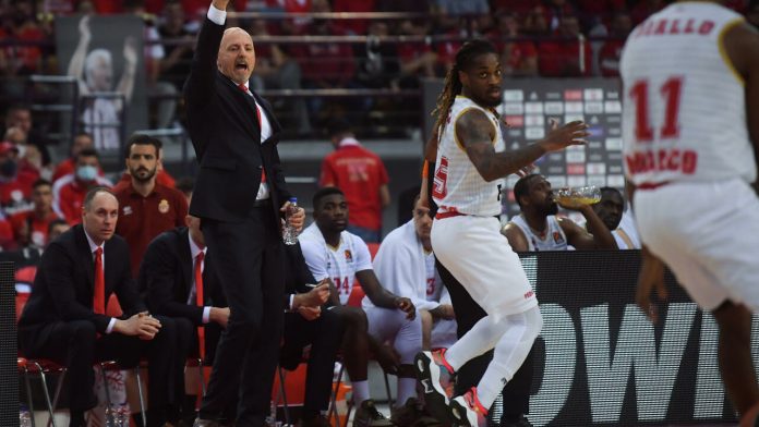 Monaco lost 87 to 83 to Olympiacos in the third match of the Euroleague quarterfinals.

