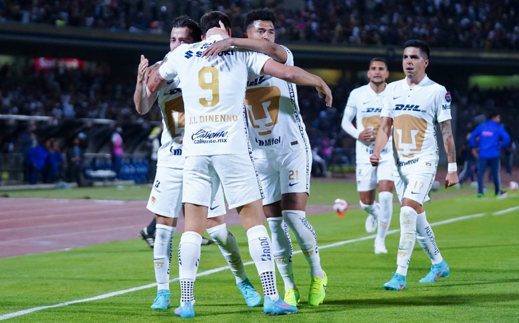 Pumas se impone a Cruz Azul en la semifinal de ida de la Concachampions (Imago7)