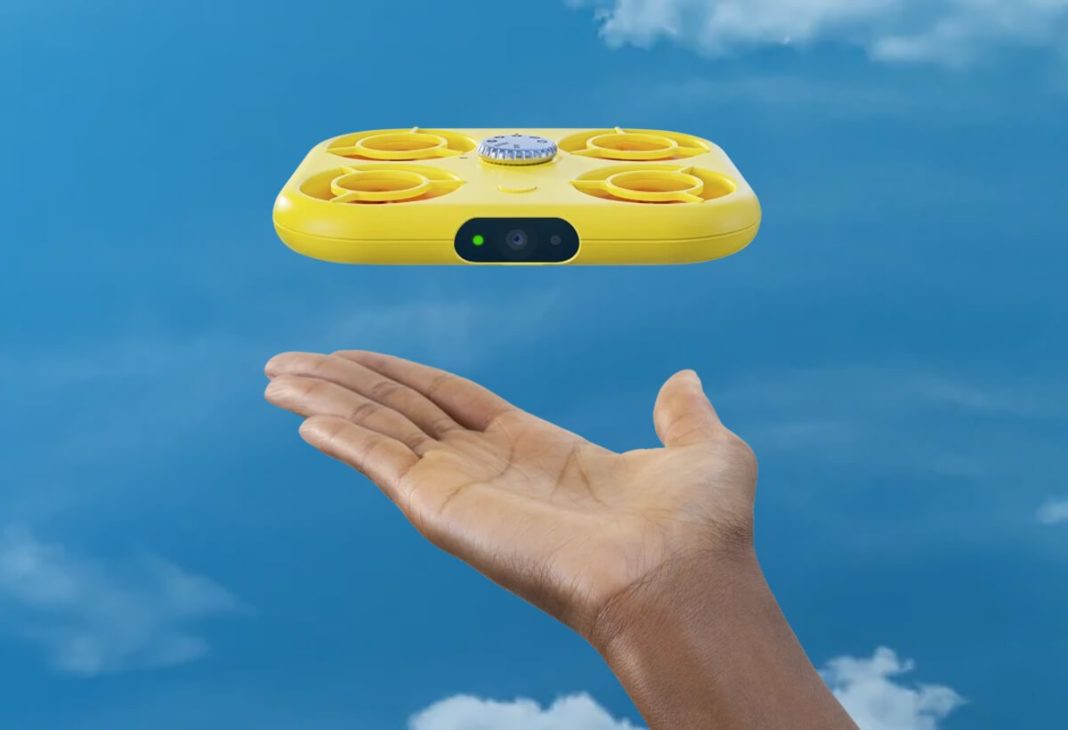 Snapchat lance Pixy, son mini drone