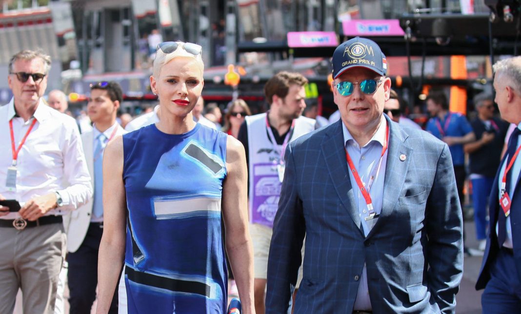 Charlene on Prince Albert's arm to attend the Formula 1 Grand Prix in Monaco

