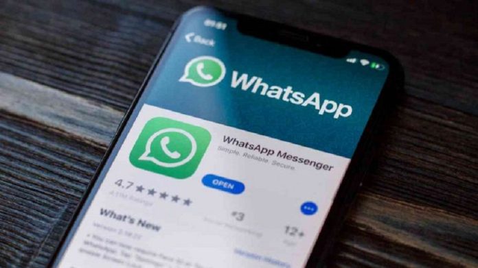WhatsApp begins testing currency payments with Novi wallet