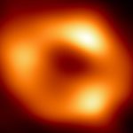 C'est trois ans après l'annonce de la première de M87* que la collaboration de l'Event Horizon Telescope a dévoilé la toute première photo de notre trou noir central, Sagittarius A*. © EHT Collaboration