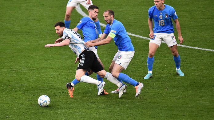 Argentina wins London: Italy legend goes bankrupt over bad 'Finalissima'.

