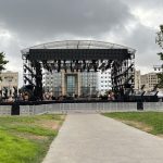La scène du grand concert de la Fête de la musique sur l'Esplanade de l’Europe à Montpellier