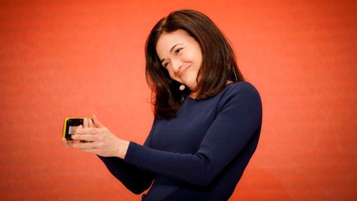 Meta: Sheryl Sandberg inquired about planning a wedding with Facebook sources

