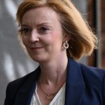 Gb, Prime Minister nominee Liz Truss wants to scrap taxes on fast food

