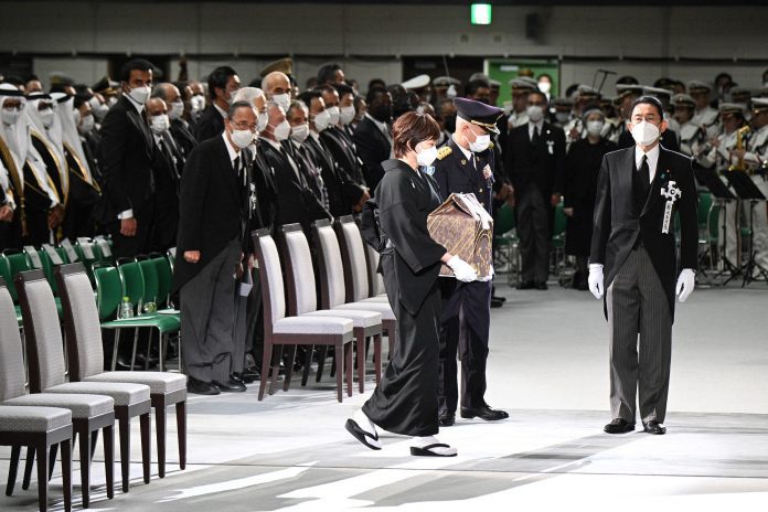 Shinzo Abe, state funeral and street protests

