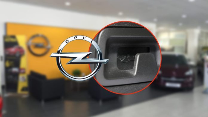 Opel has been hiding a secret in its cars for nearly 20 years, and very few people know about it

